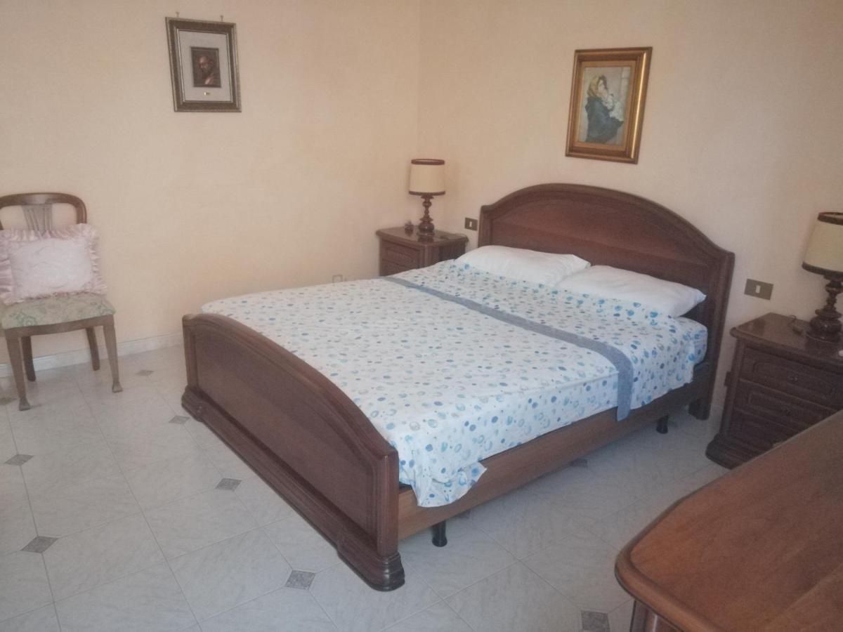 Casa Celeste Ventimiglia Luaran gambar